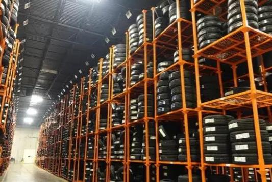 因?yàn)槭袌龅妮喬バ枨笙鄬κ潜容^穩(wěn)定的