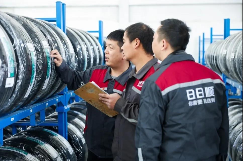 奔馳輪胎上海倉，正式啟用