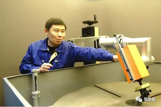 豪邁人邊生產(chǎn)、邊換代、邊研發(fā)、邊改進(jìn)