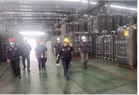 　審核過程氛圍融洽，專家在審核過程中細致認真